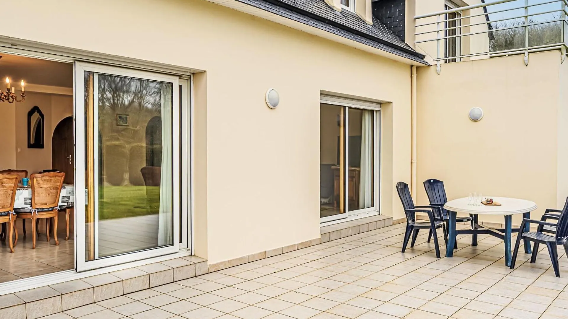 Apartment Appartement Le Prat By Interhome ギデル 0*,  フランス
